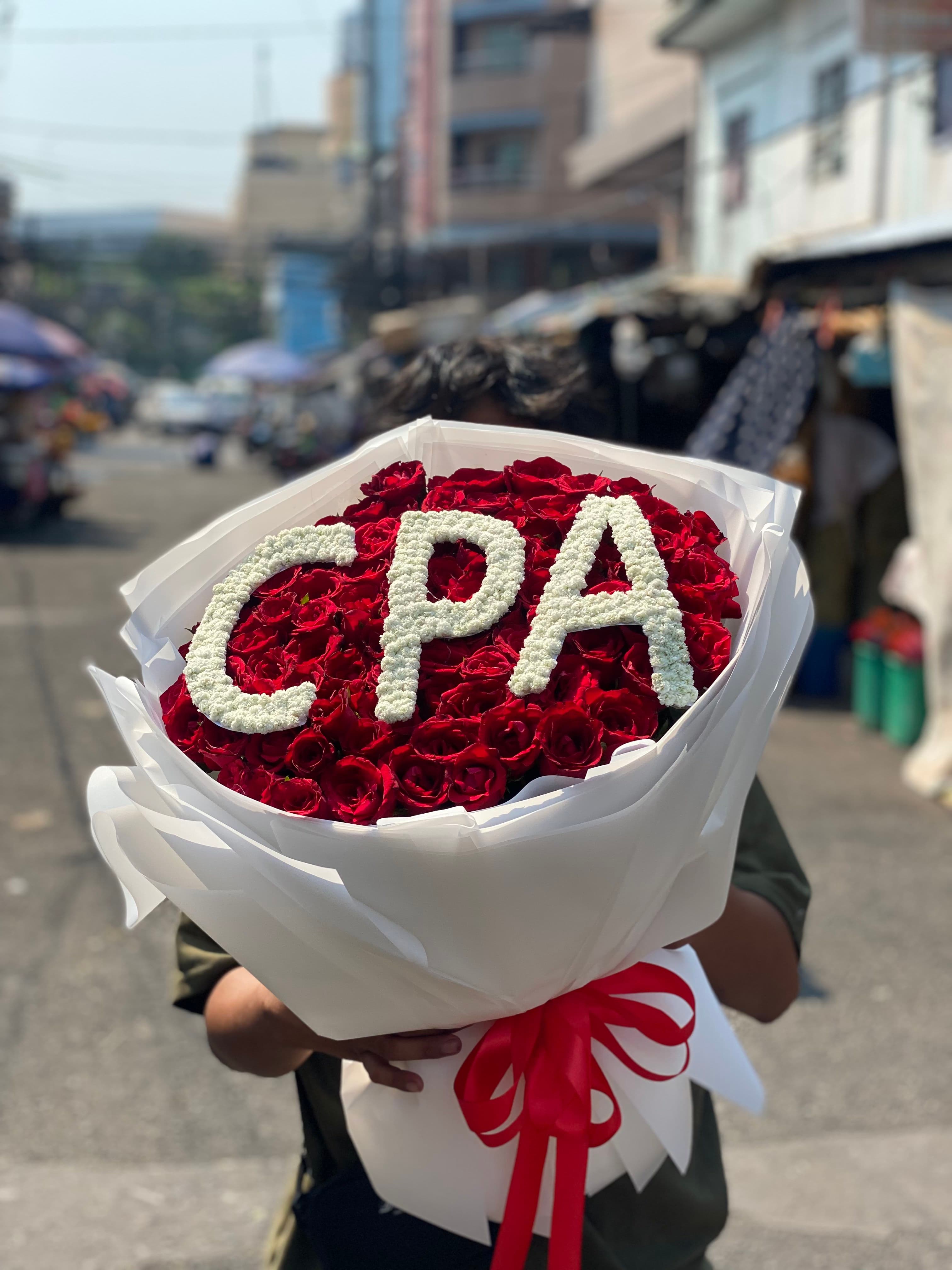 Custom bouquet — ₱4,199