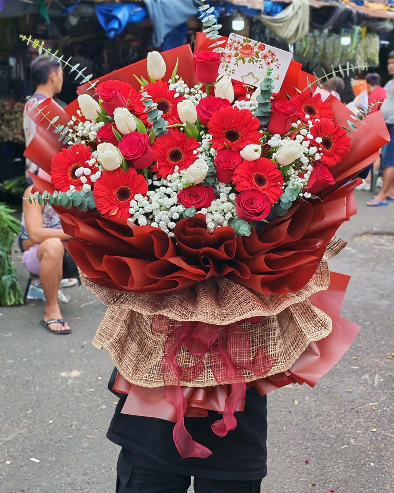 Custom bouquet — ₱9,999