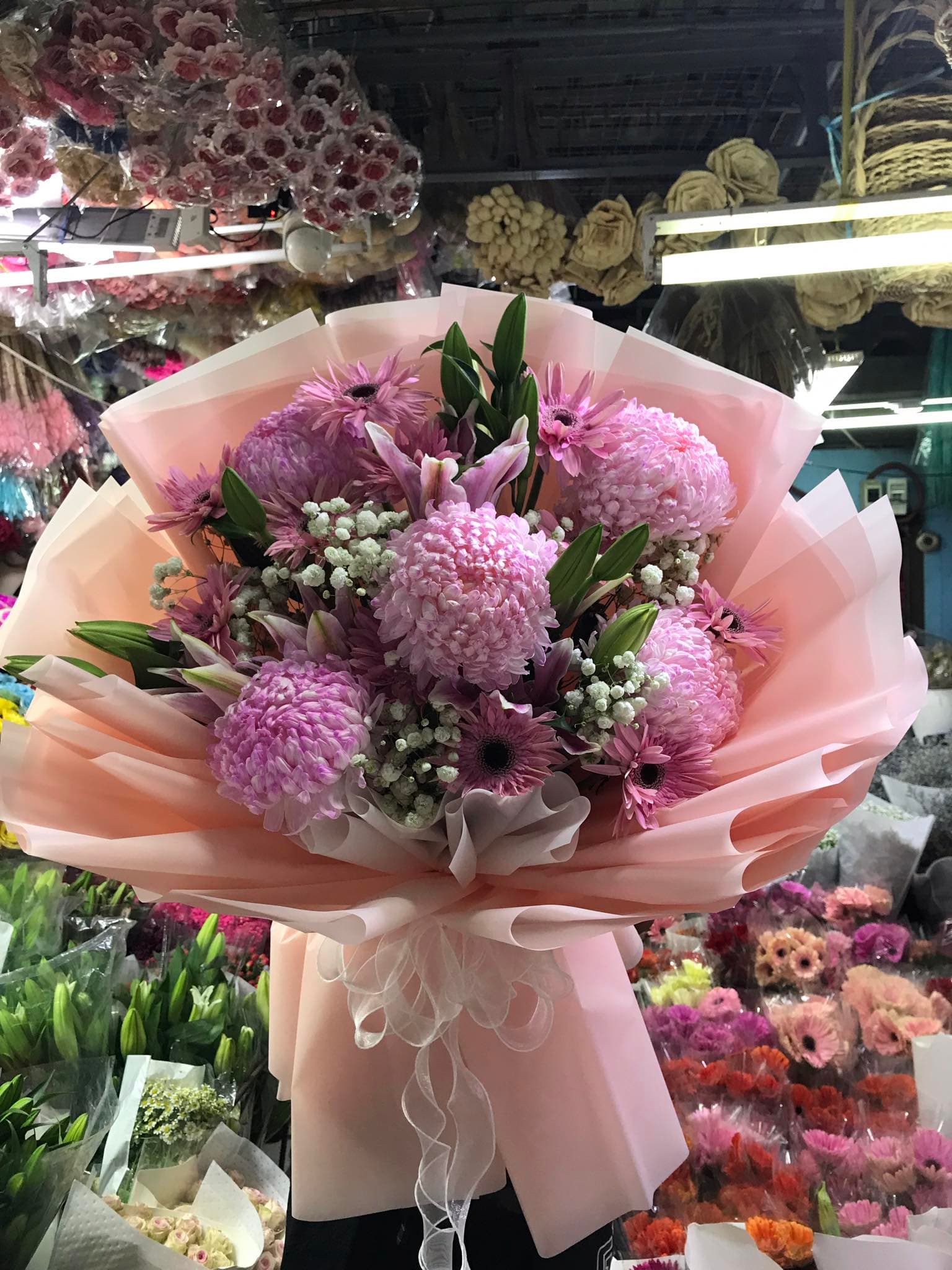 Custom bouquet — ₱5,499