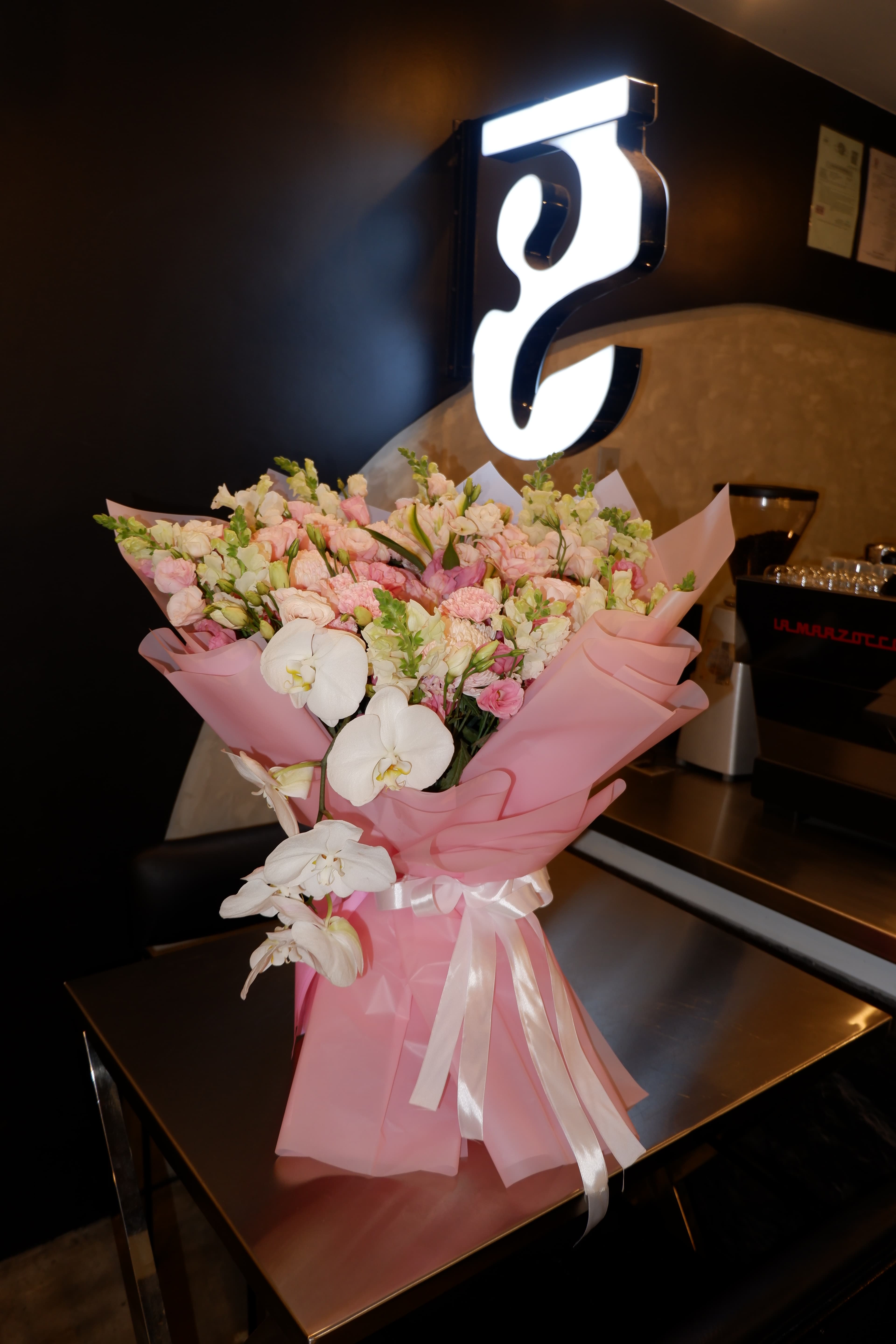 Custom bouquet — ₱6,899